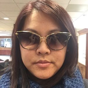 Meet your Posher, Christal